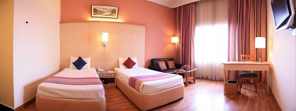 Ramanashree Richmond Hotel