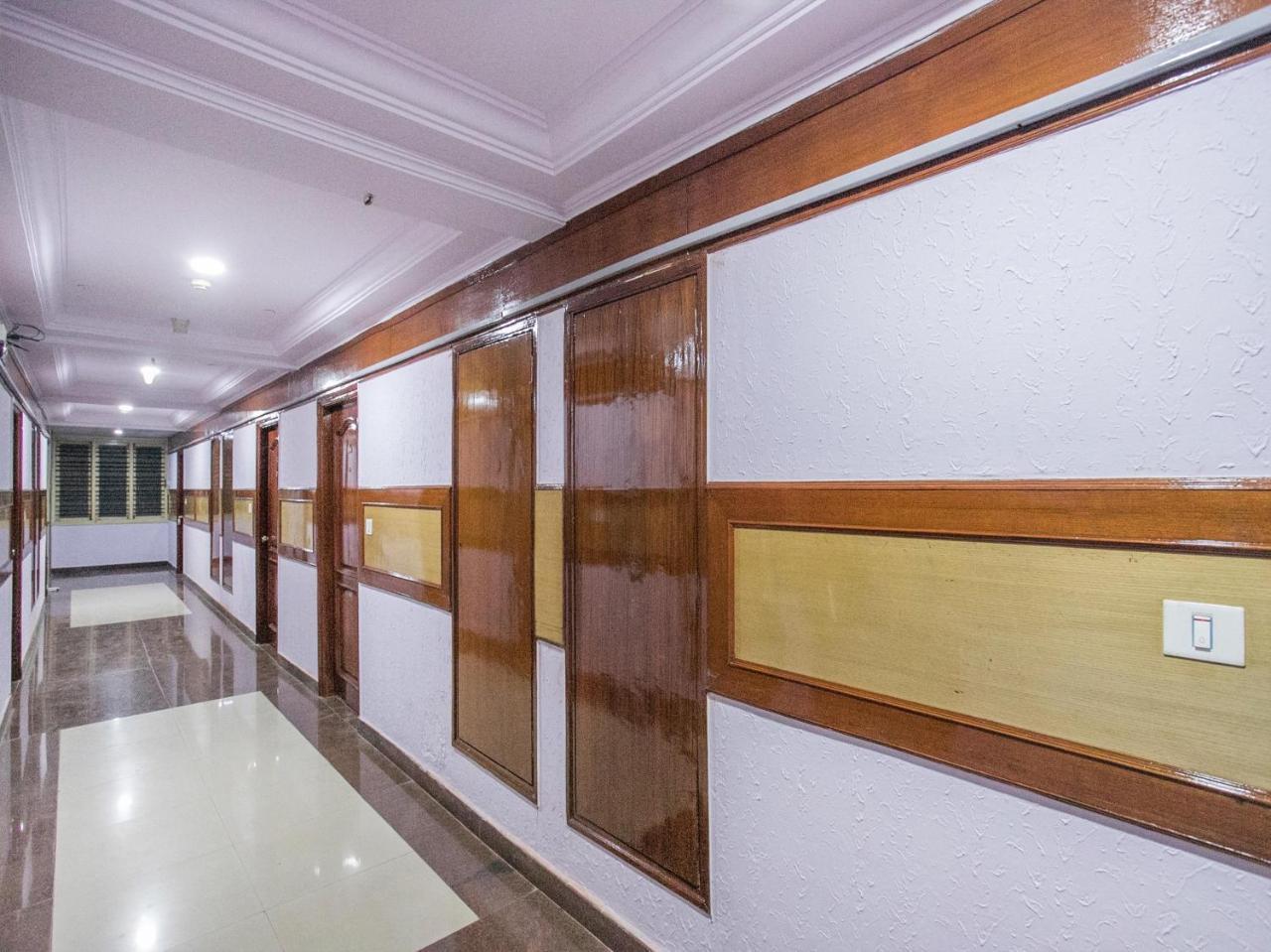 Chetan International 3* Bangalore