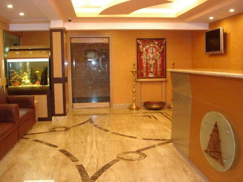 Oyo 15781 Shree Adiga Residency Bangalore