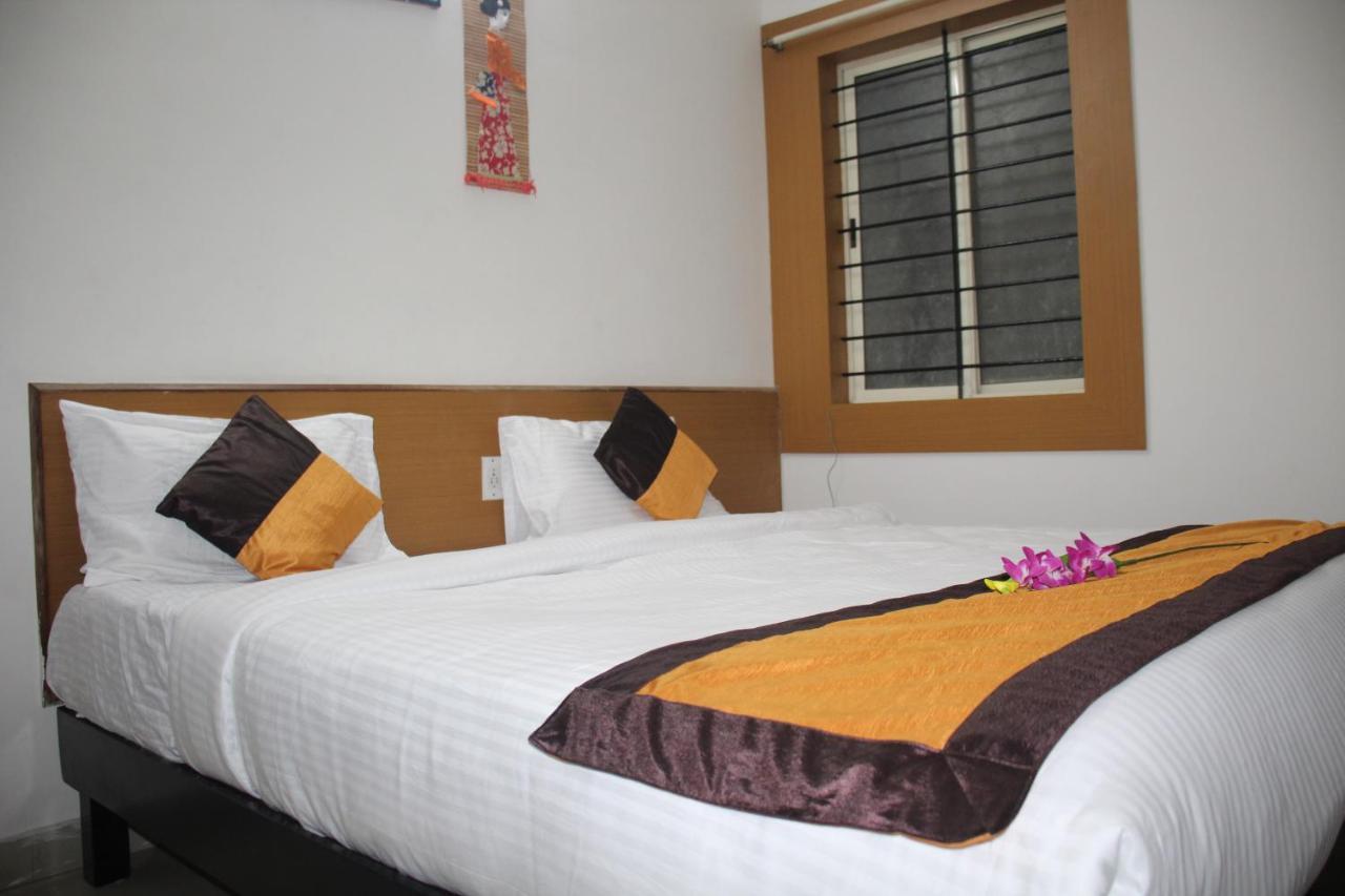 Hotel Arra Transit Bengaluru International Airport Yelahanka