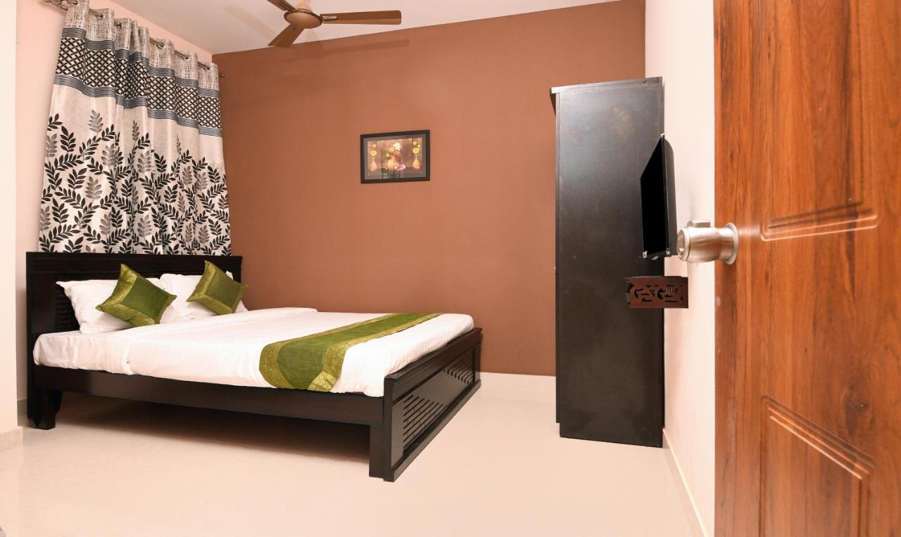 Itsy Shivaas Kuteera, 450m From Narayana Multi Speciality Hospital Hotel 3*