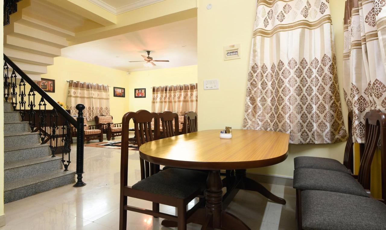 Itsy Shivaas Kuteera, 450m From Narayana Multi Speciality Hospital Hotel