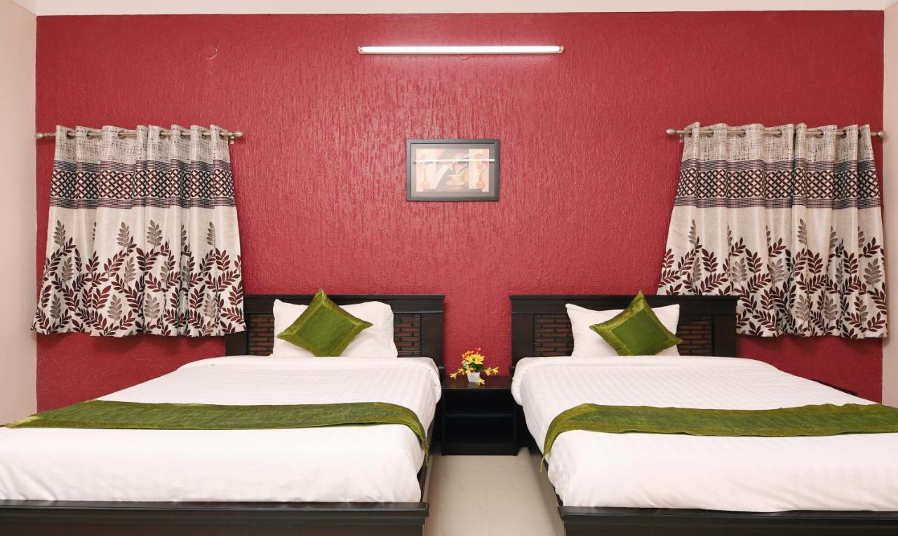 Itsy Shivaas Kuteera, 450m From Narayana Multi Speciality Hospital Bangalore