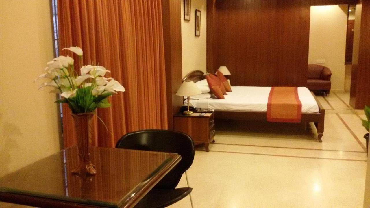 Sun International And Hotel