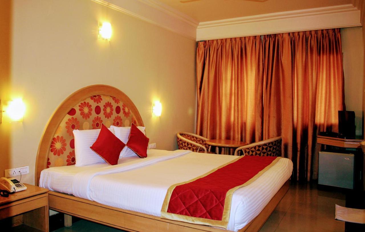 Hotel Risalo Indiranagar Bangalore