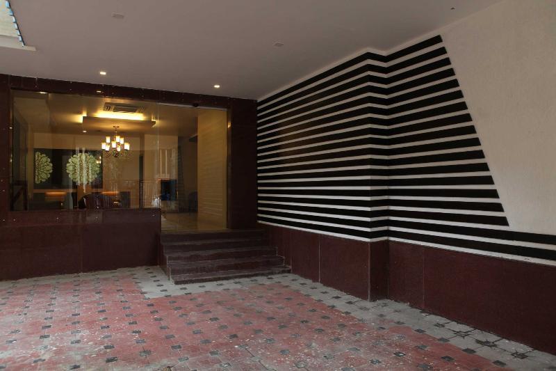 Hotel Octave Himalaya Monarch 3*