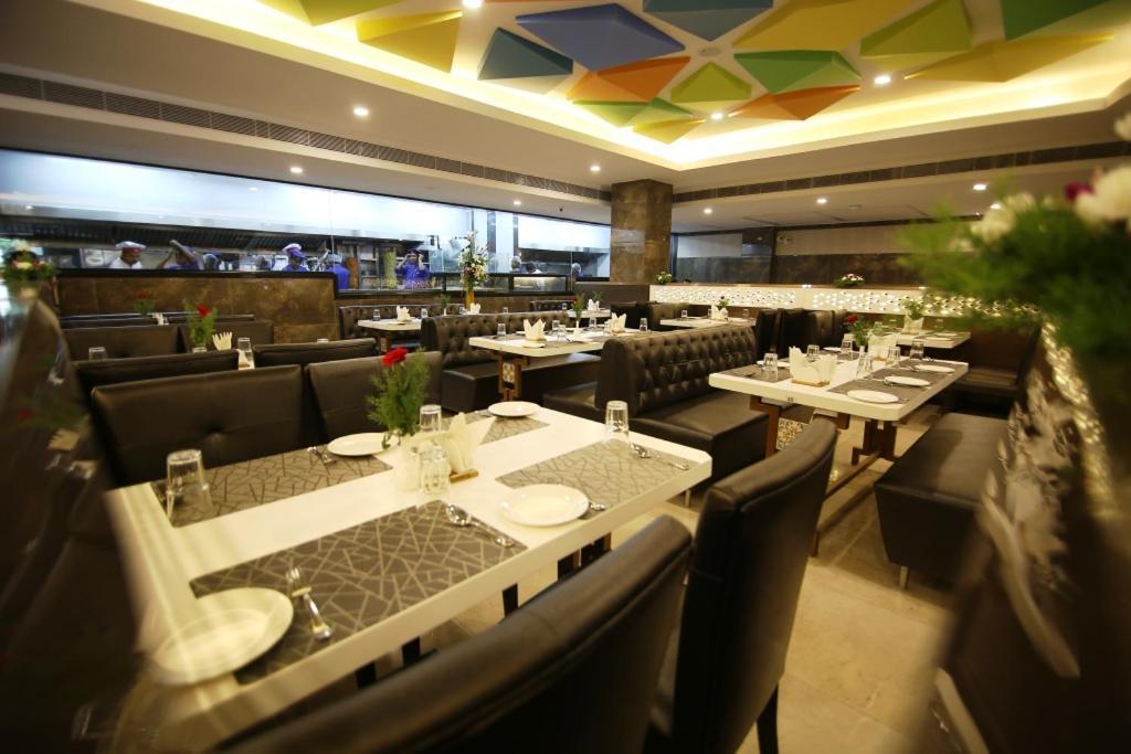 Savoury Business Hotel