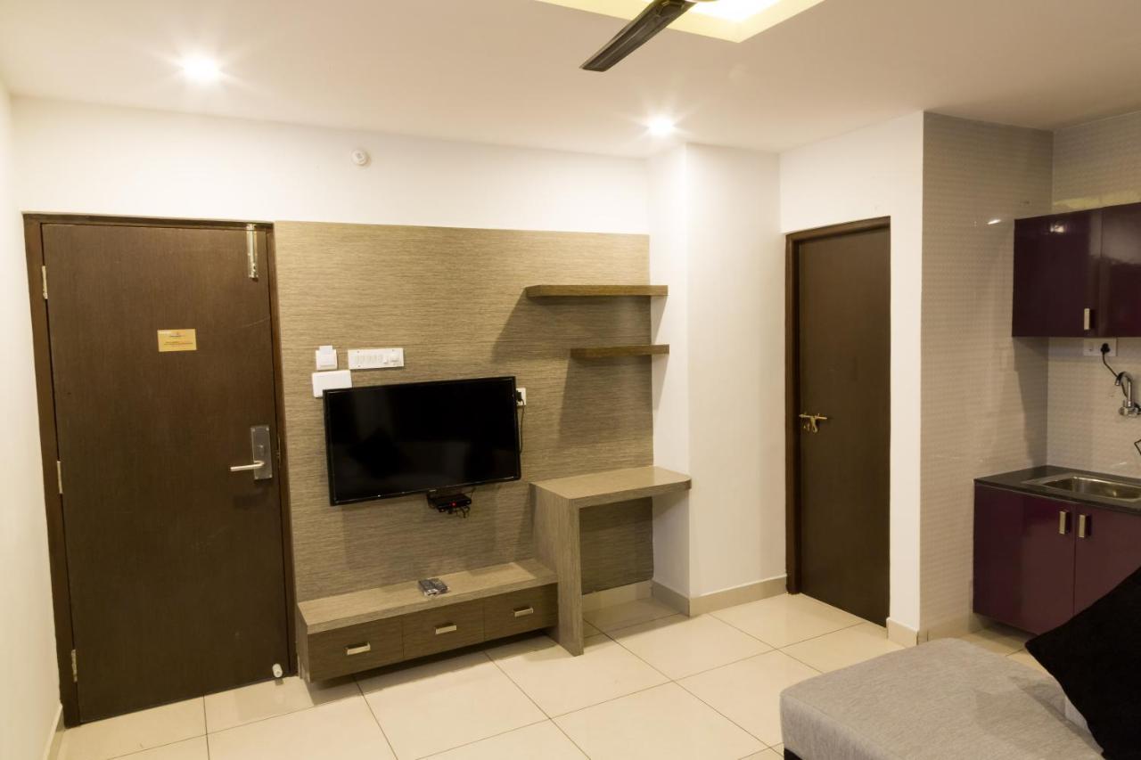 The Porch Hotel/service 3* Bangalore