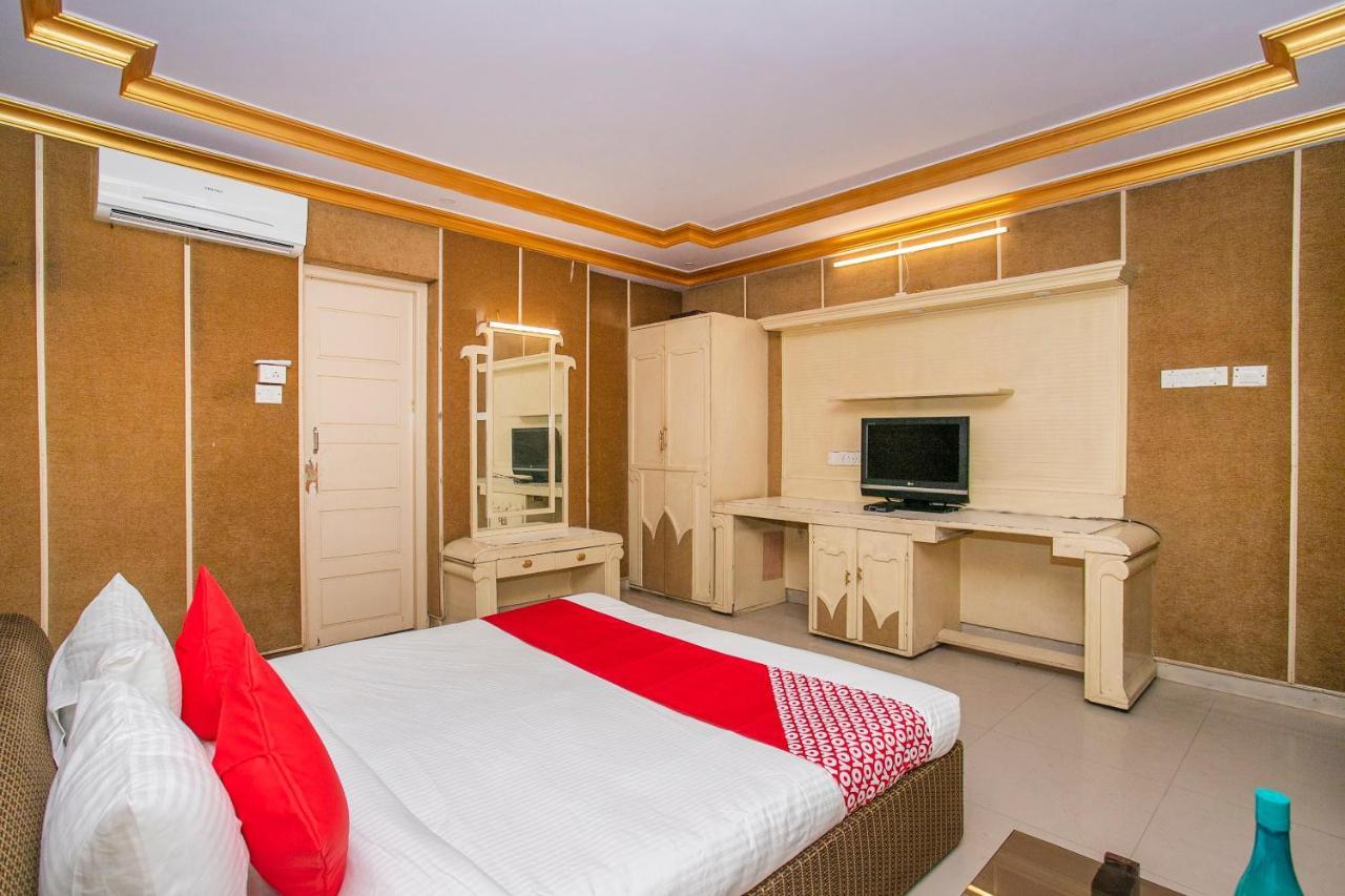 Oyo 26565 Rajatha Mahal Hotel Bangalore