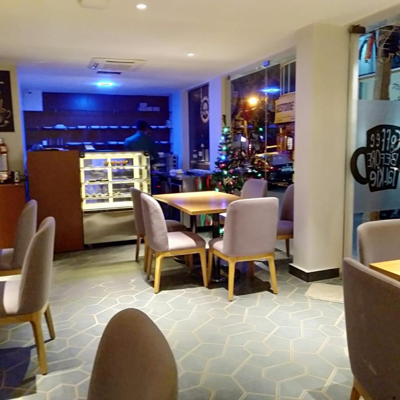 Hotel De Mandarin 3*