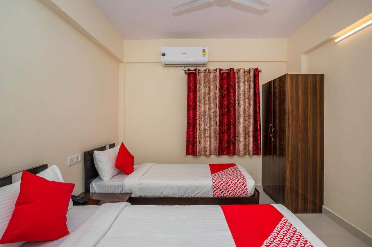 Collection O 18971 Rv Vidyaniketan Hotel 3*
