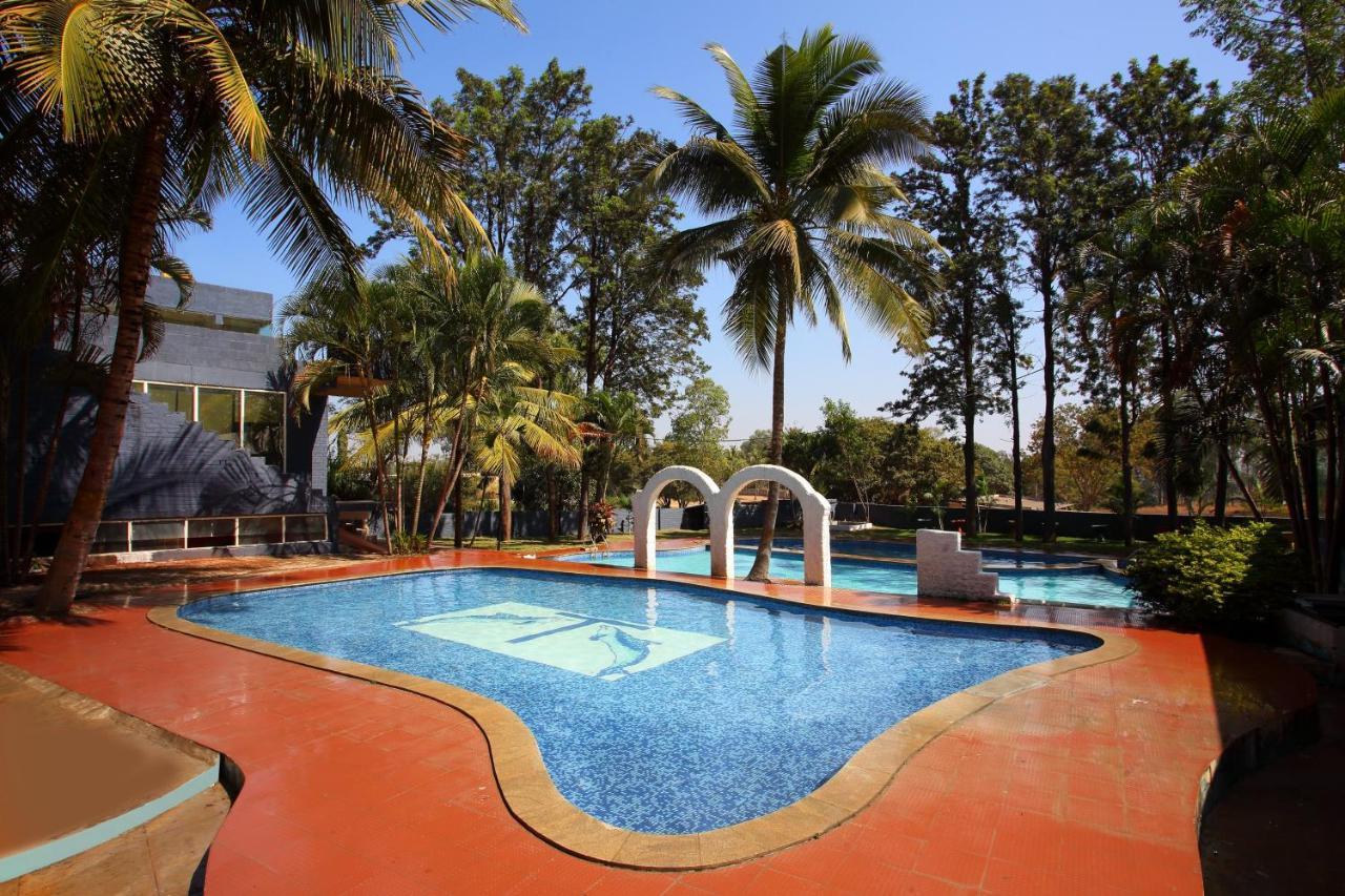 Hotel Royalton Leisure & *