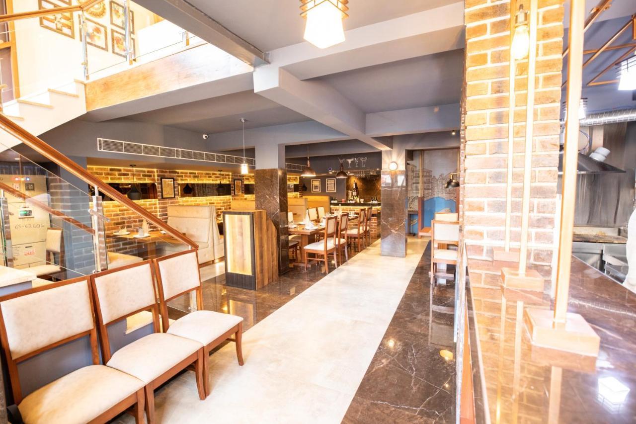 Hotel Paramos 3*