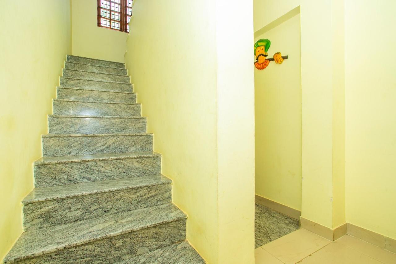 Apartamento Oyo 894 510 Chetana Bangalore