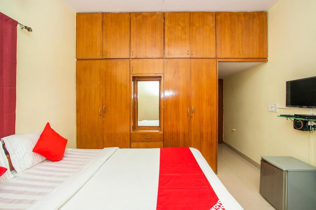 Apartamento Oyo 894 510 Chetana