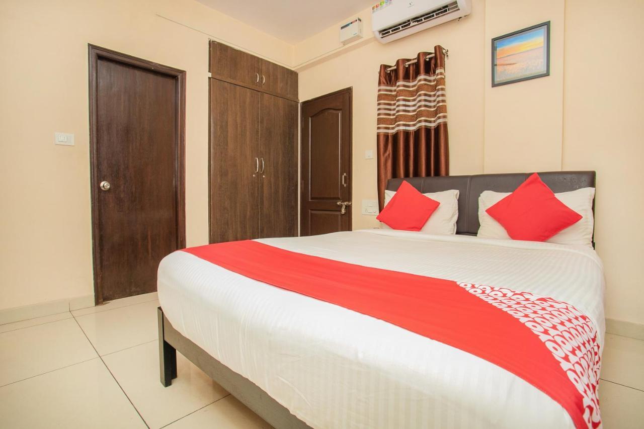 Hotel Oyo 7918 Near Trinity Circle 3*