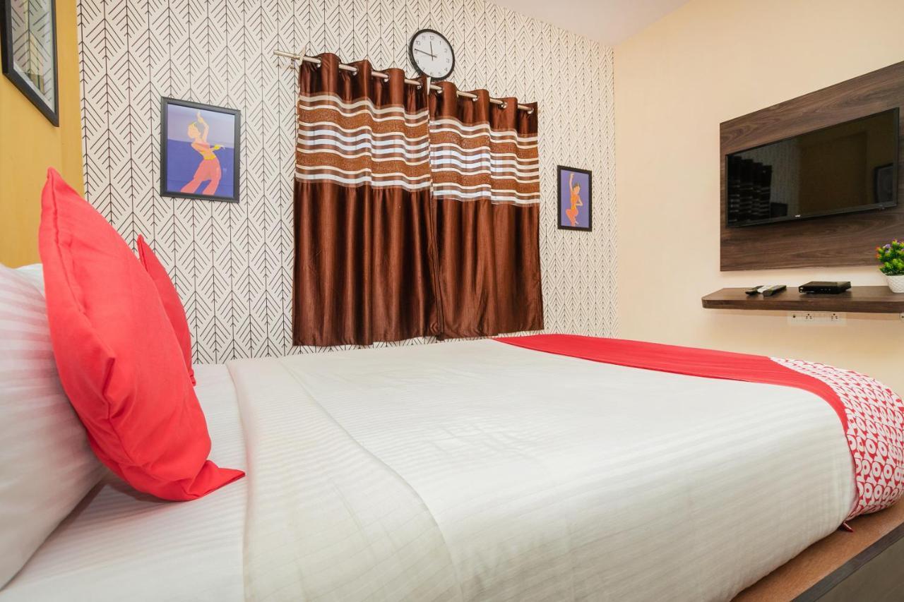 Hotel Oyo 7918 Near Trinity Circle 3*