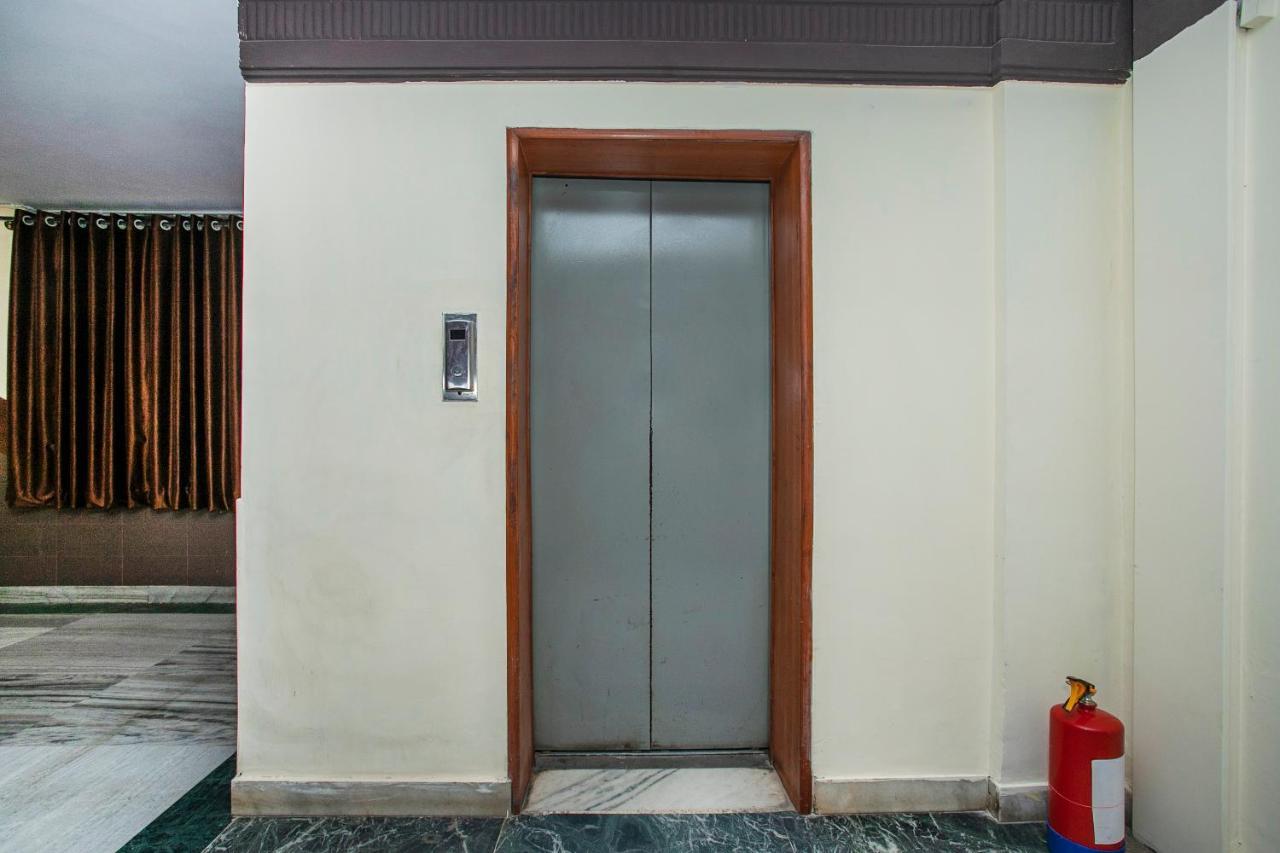 Oyo 26565 Rajatha Mahal Hotel 3*