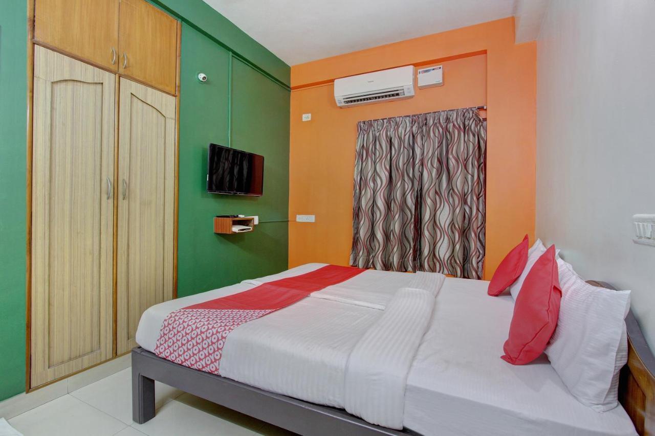 Hotel Oyo 10340 Queen's Castle
