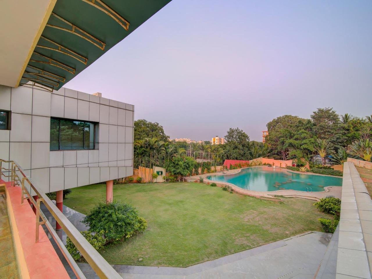 Gardeenia Comfortes Suites-fully Vaccinated Staff Bangalore