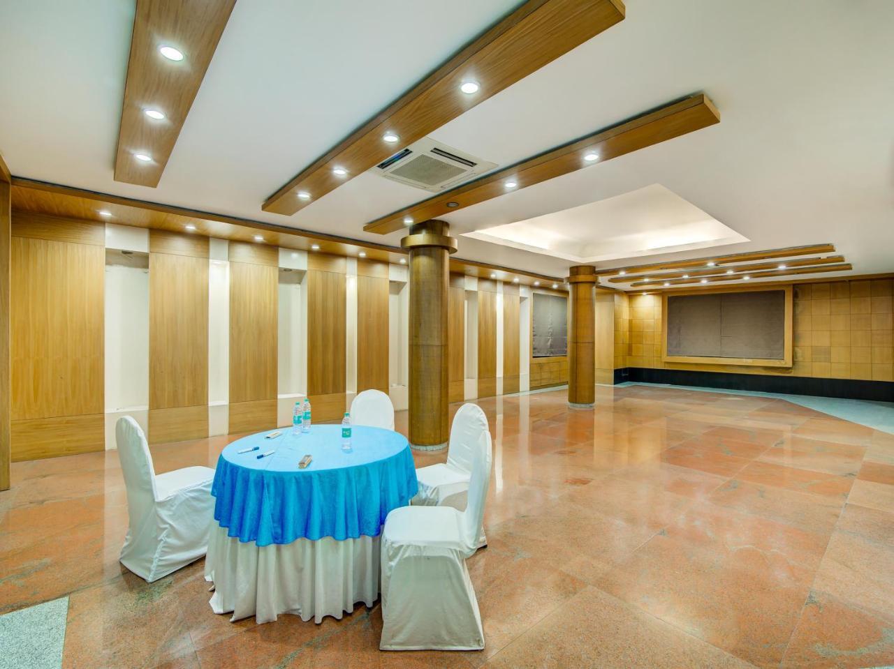 Hotel Gardeenia Comfortes Suites-fully Vaccinated Staff