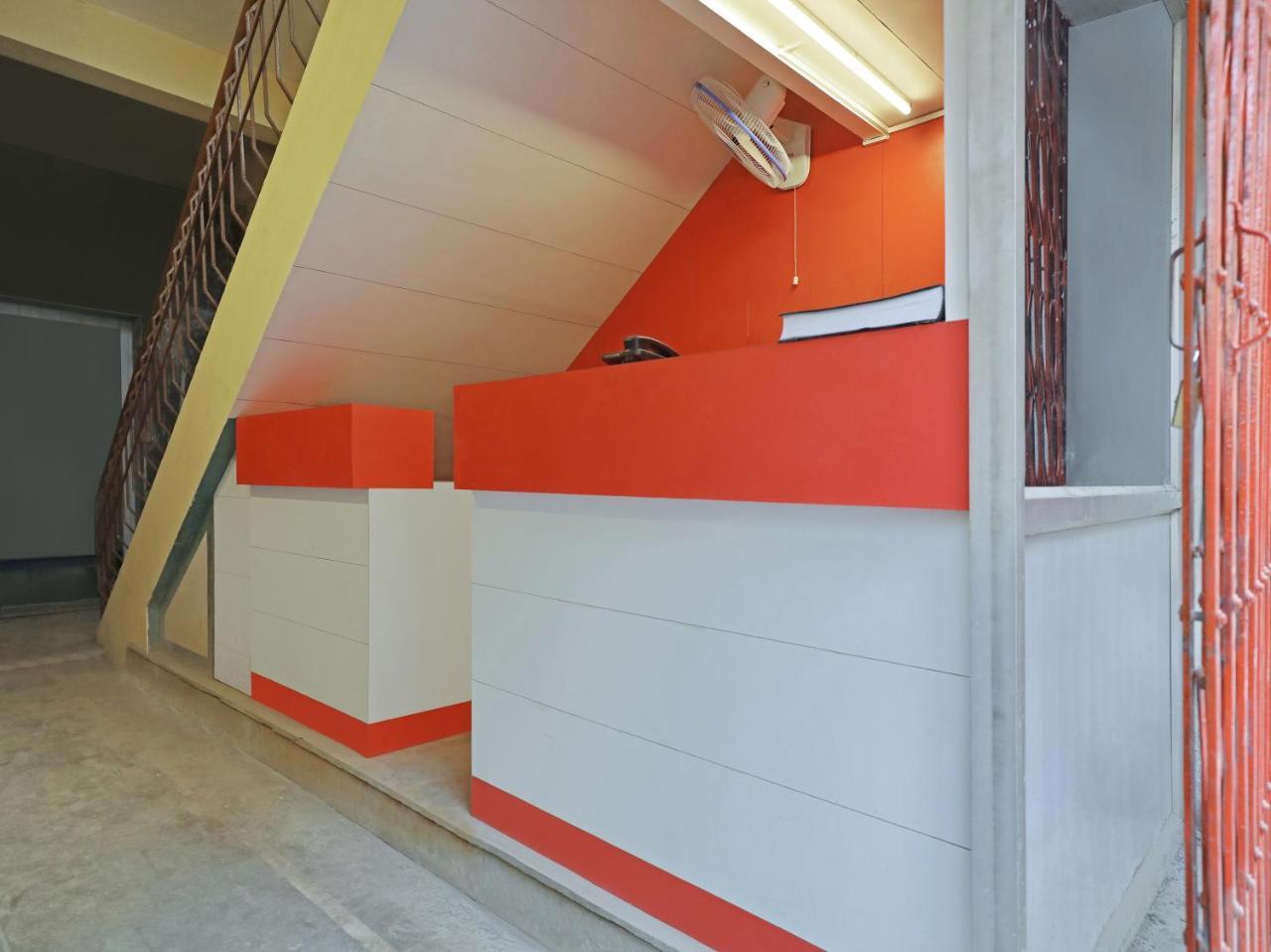 Collection O 19570 Bb Residency Bangalore
