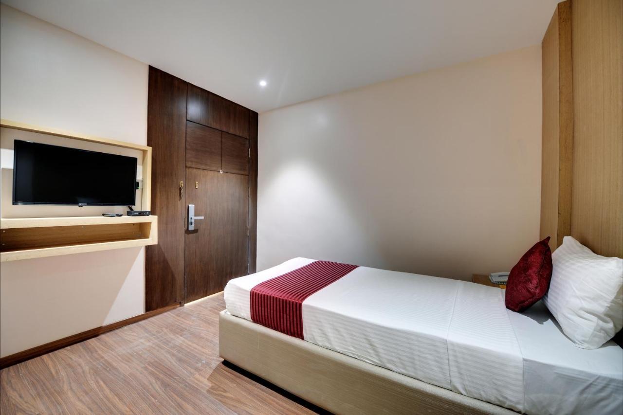 La Sara Pride Hotel