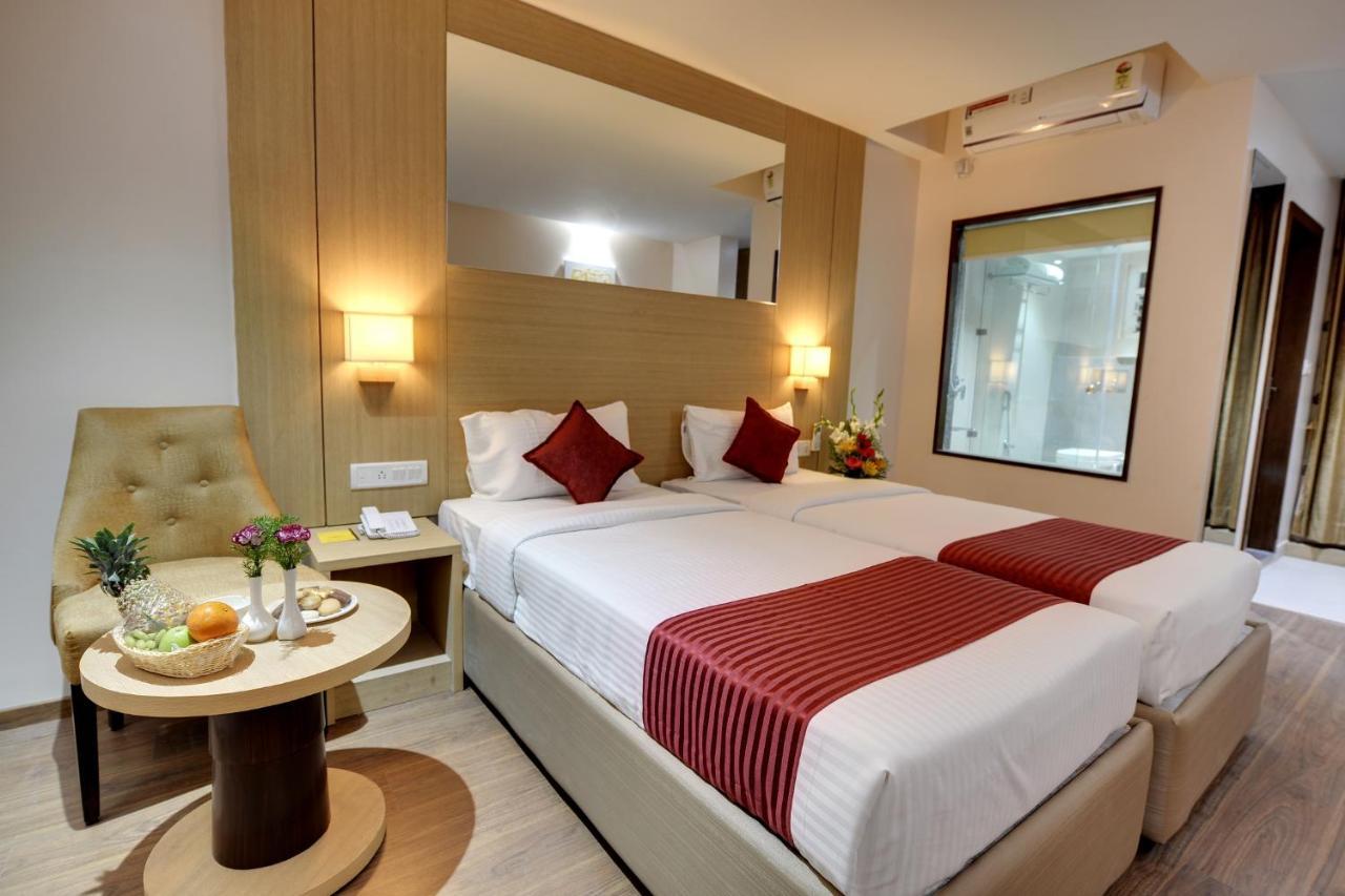 Hotel La Sara Pride 3*
