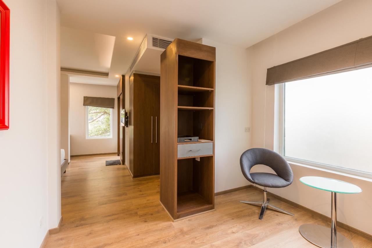 Hotel Oyo 316 Brigade Royale 3*