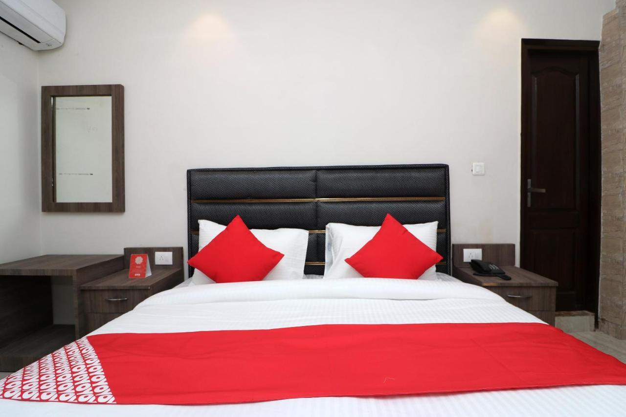 Hotel Oyo Flagship 29560 Bgs Gleneagles Global Hospital