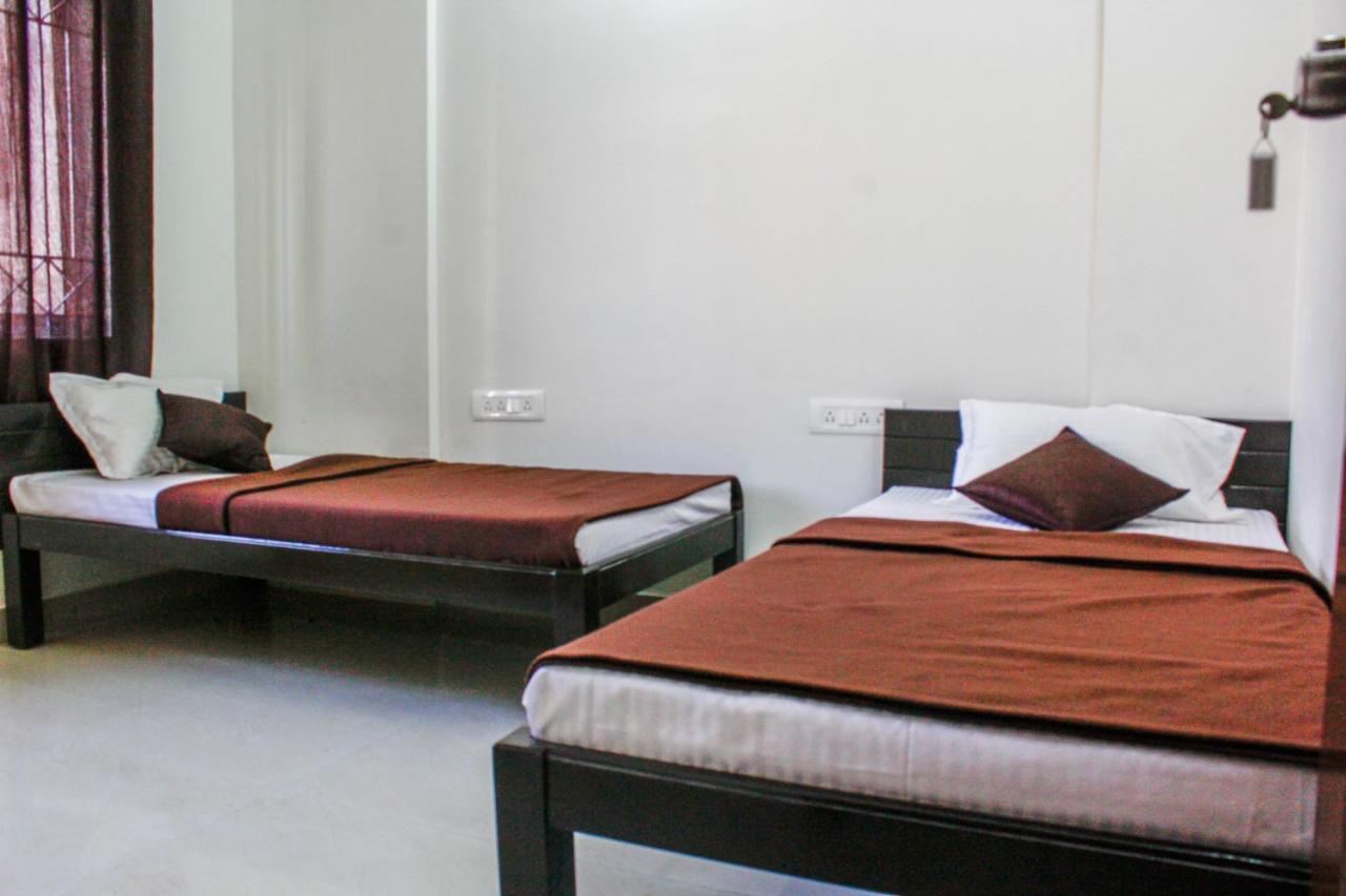Transit Dorms - A Backpackers & Albergue Bangalore