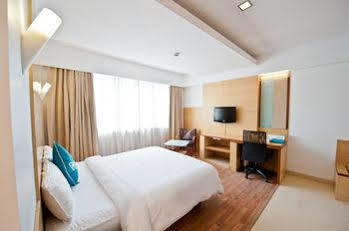 Bloom - Indiranagar Hotel Bangalore
