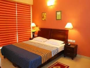 Aparthotel Park Wood Suites-fully Vaccinated Staff Bangalore