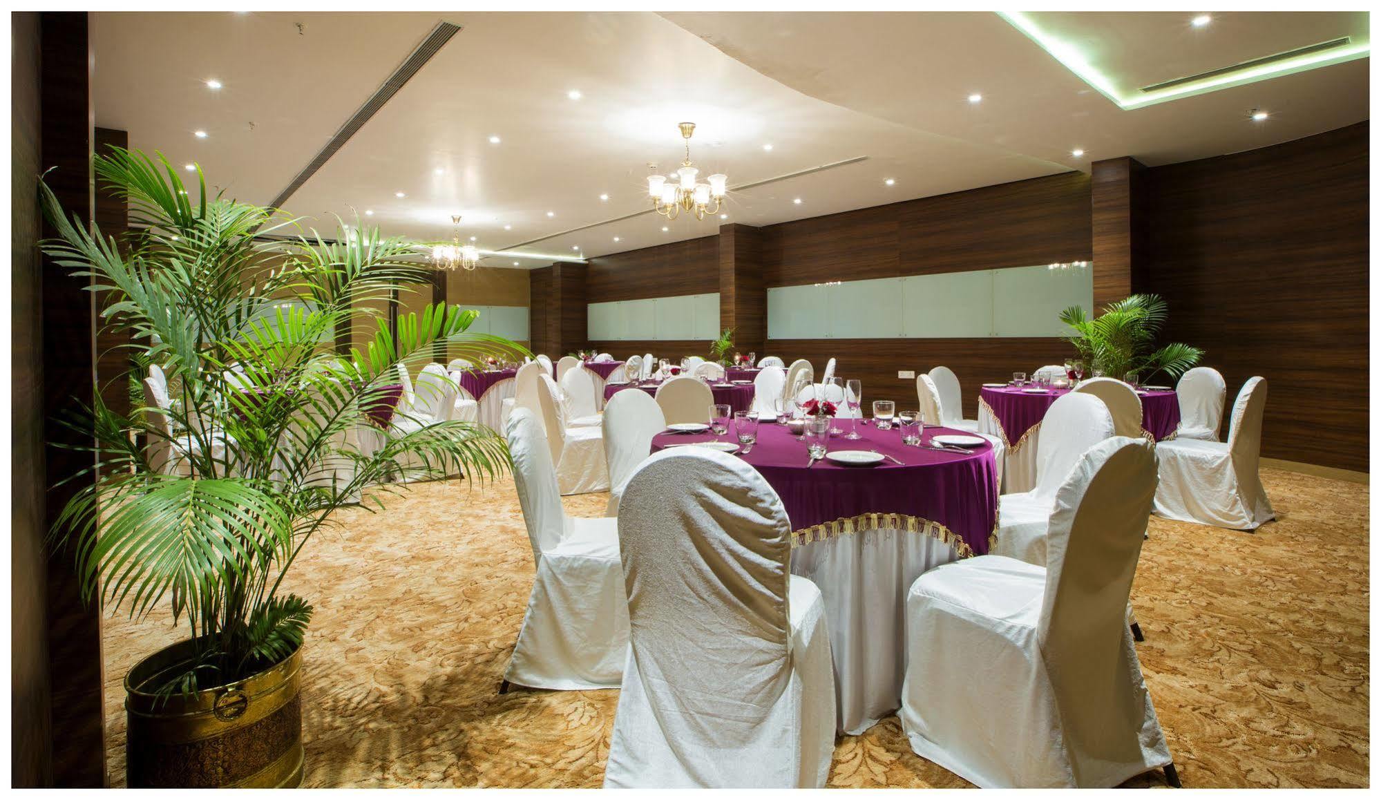 Tulip Hotel 3*