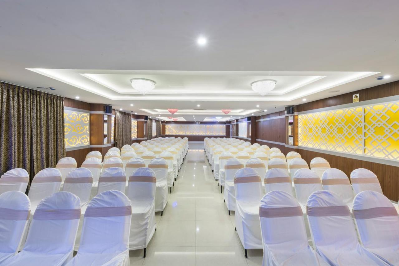 T S Royal Grand Hotel-bommasandra -hosur Road Bangalore