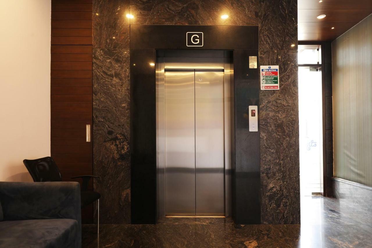 Capital O 28398 Mysore Gate Hotel