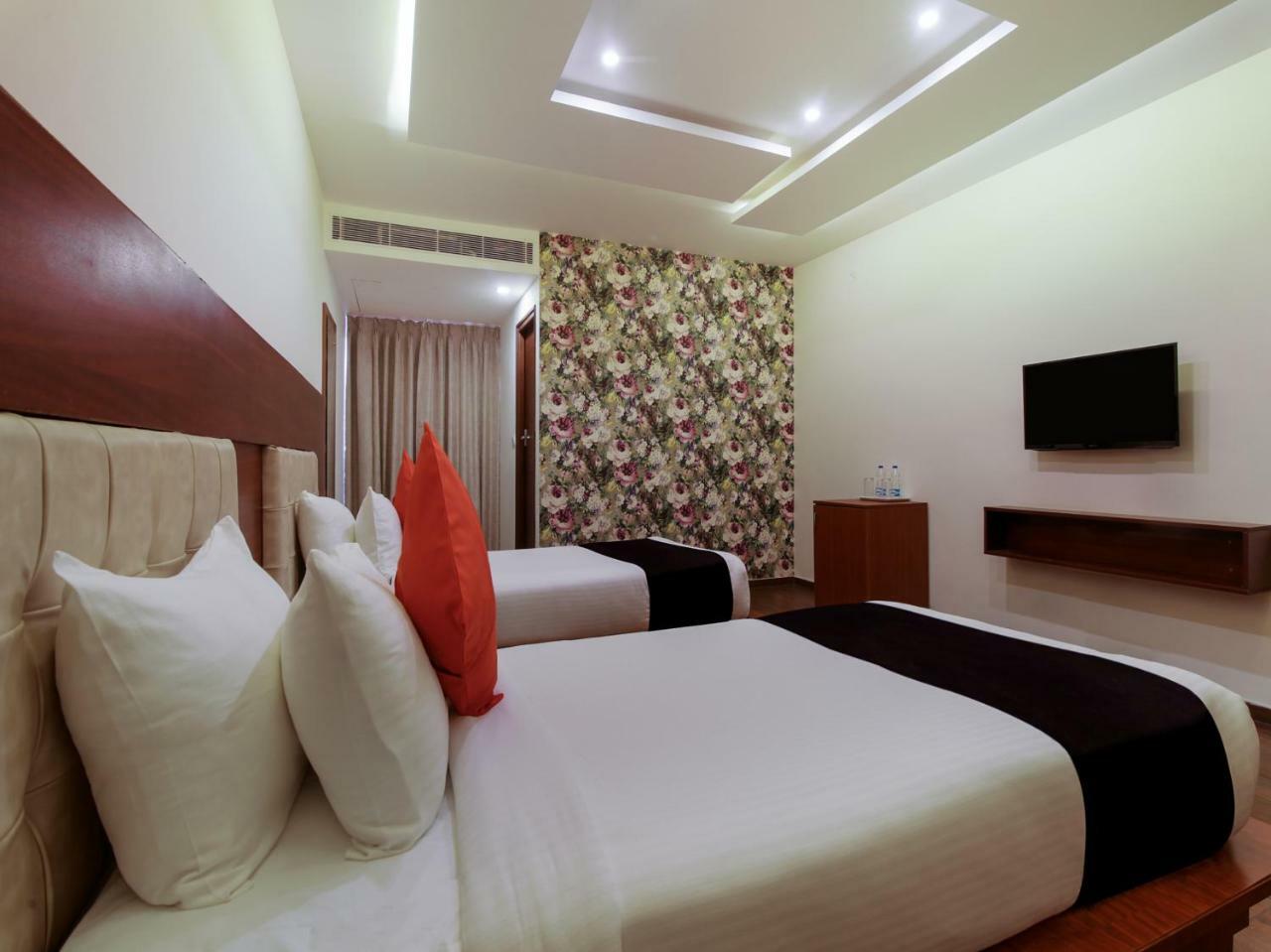Hotel Capital O 11903 Southern Bangalore