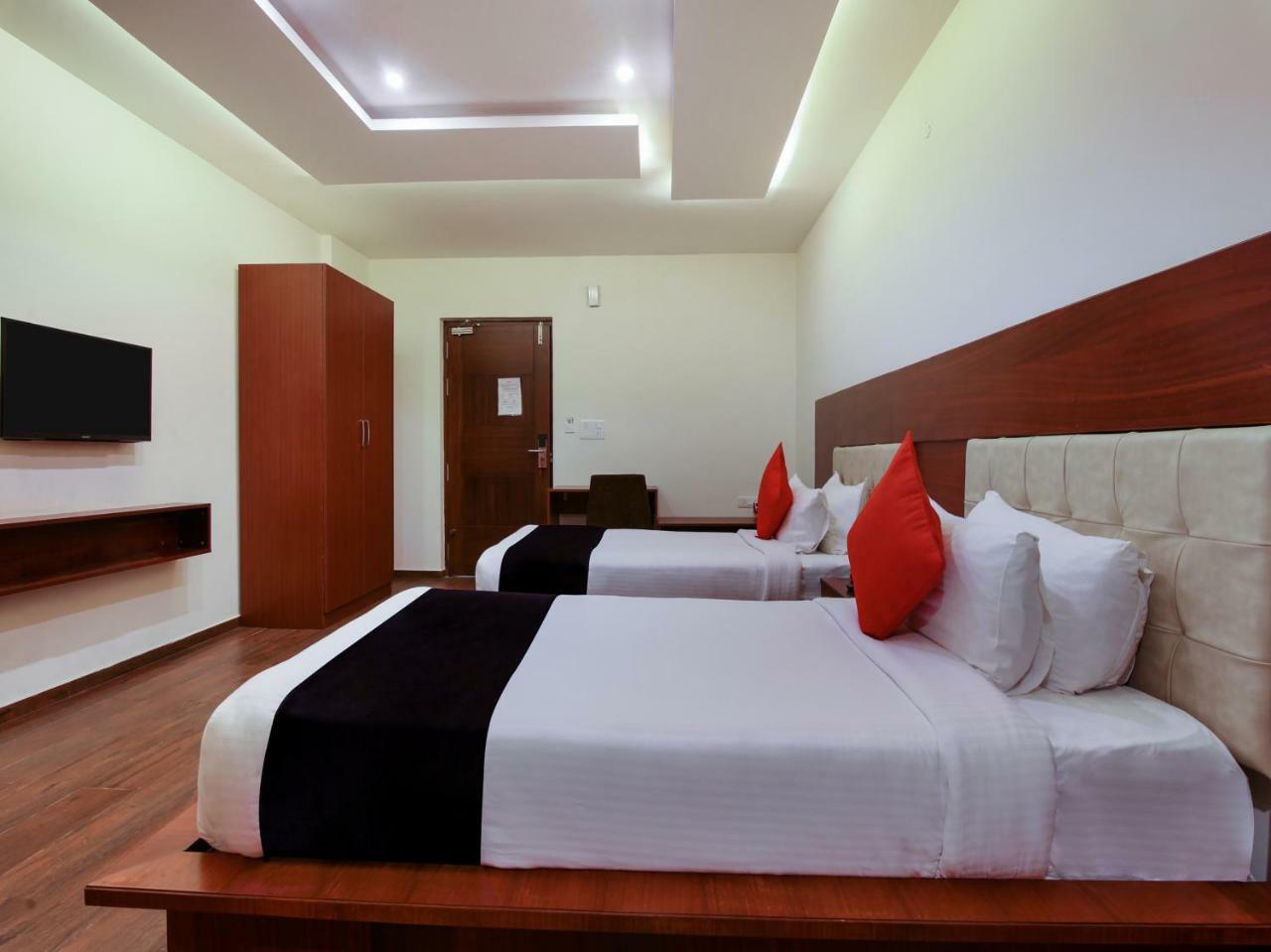 Capital O 11903 Southern Hotel 3*