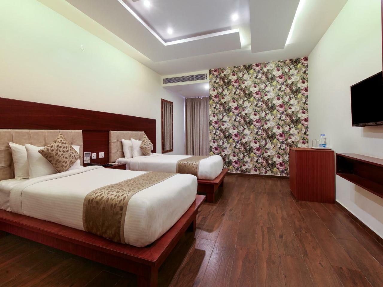 Capital O 11903 Southern Bangalore