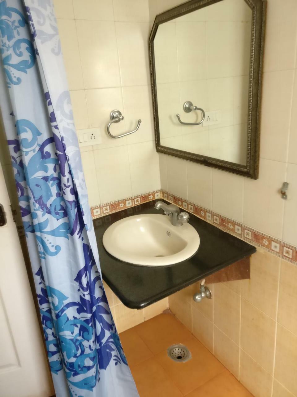 Habitat Serviced Bed & Breakfast Bangalore