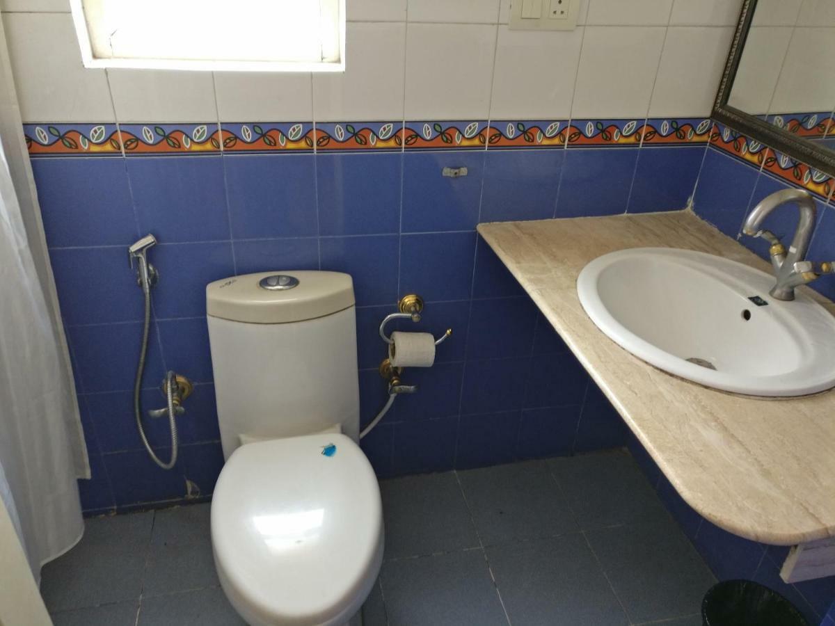 Bed & Breakfast Habitat Serviced Bangalore
