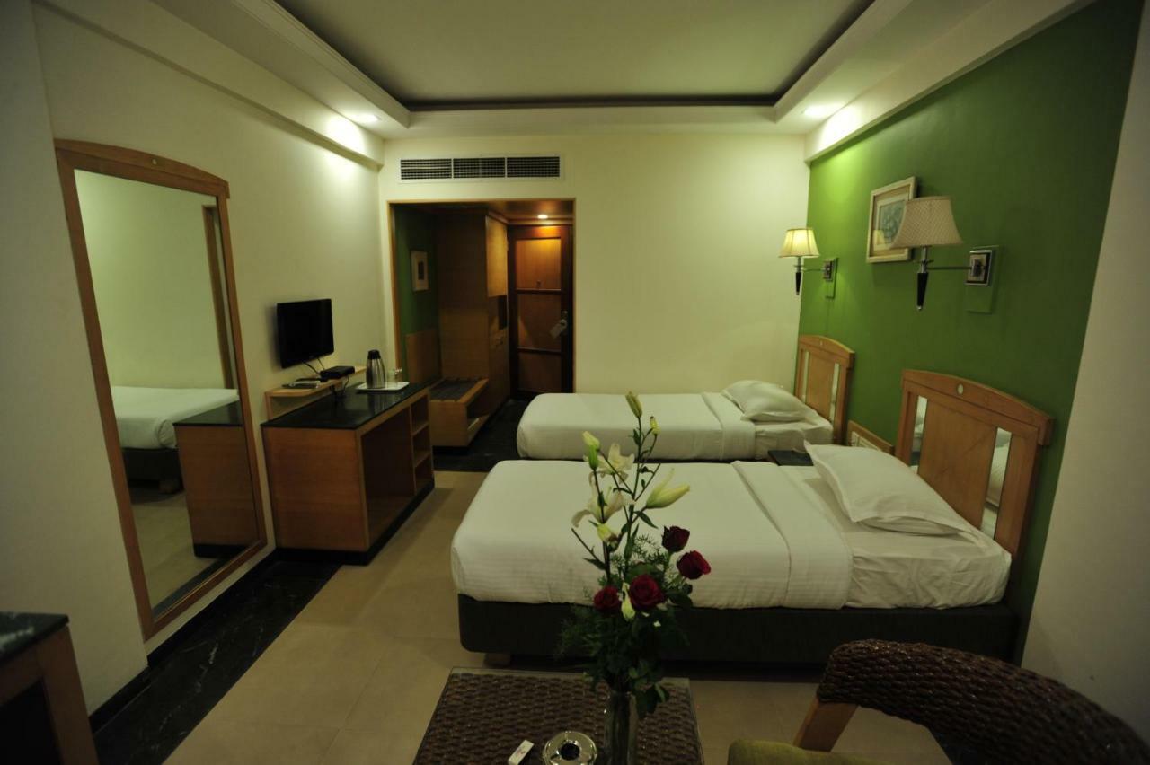 Hotel Dr Rajkumar International 3*