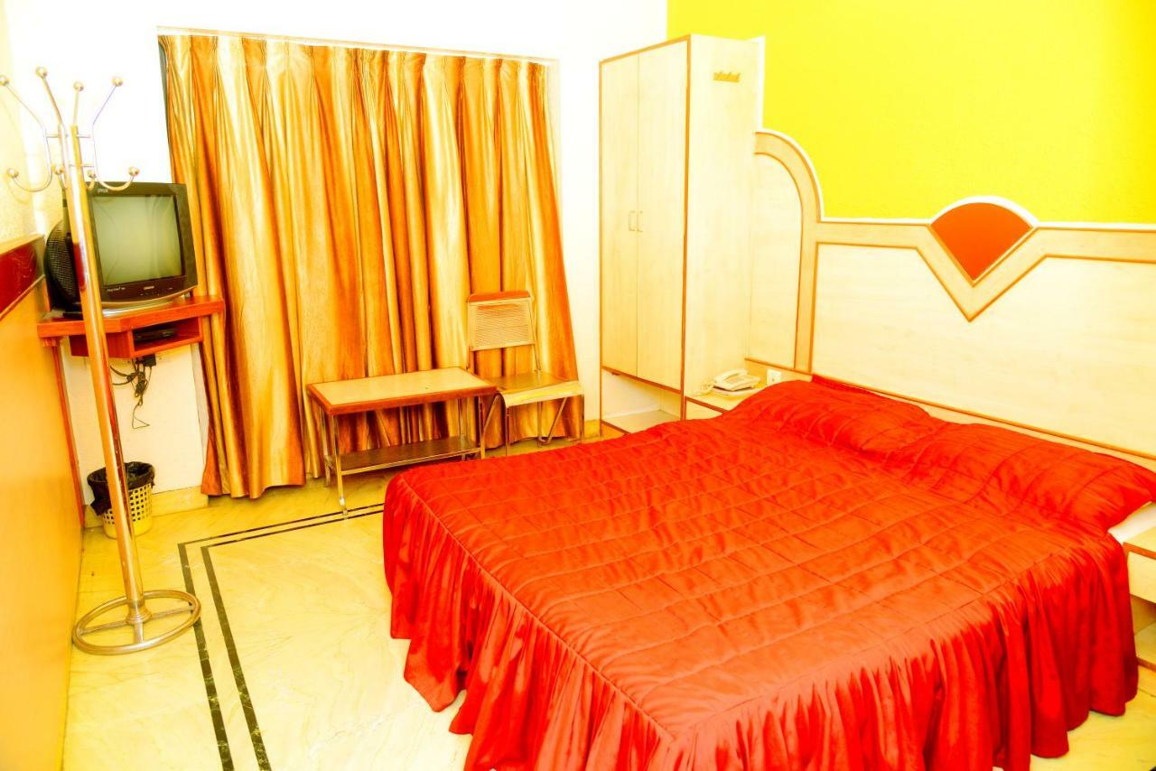 Hotel The Grand Krishna