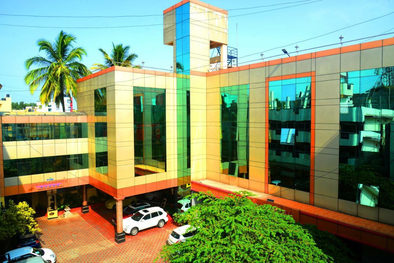 Hotel The Grand Krishna