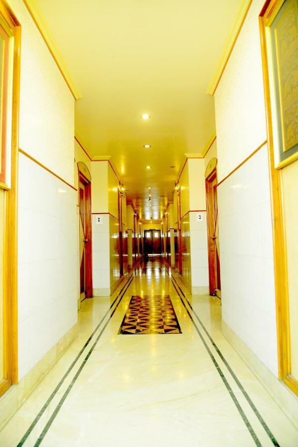 The Grand Krishna 4*