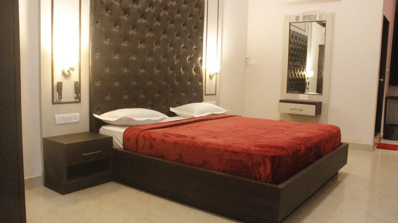Hotel Kimaya