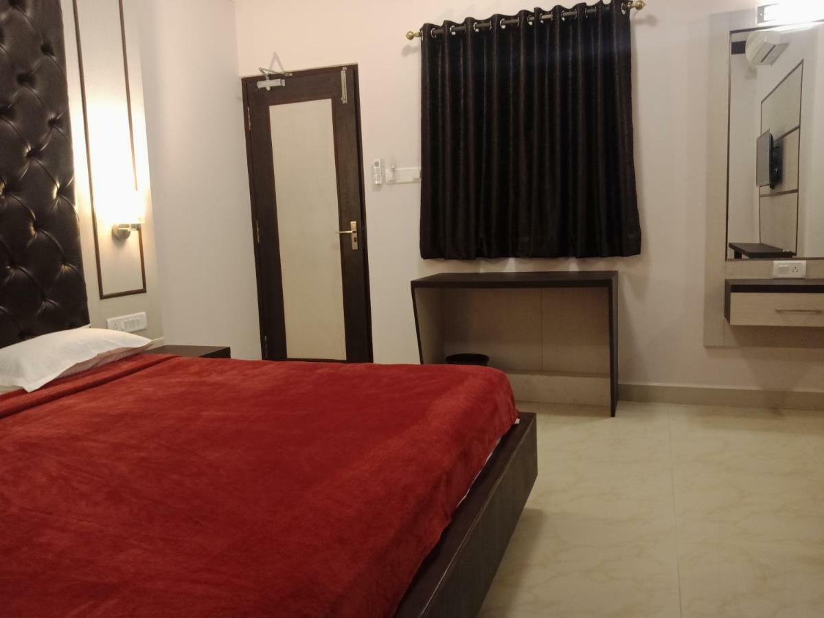 Hotel Kimaya 3*
