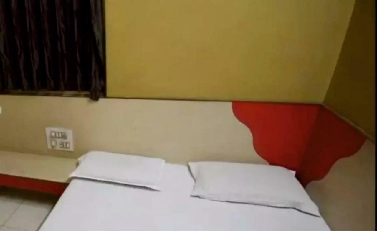 Hotel Vasavi Residency
