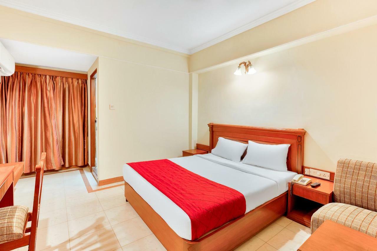 Oyo 10534 Kanishka Hotel