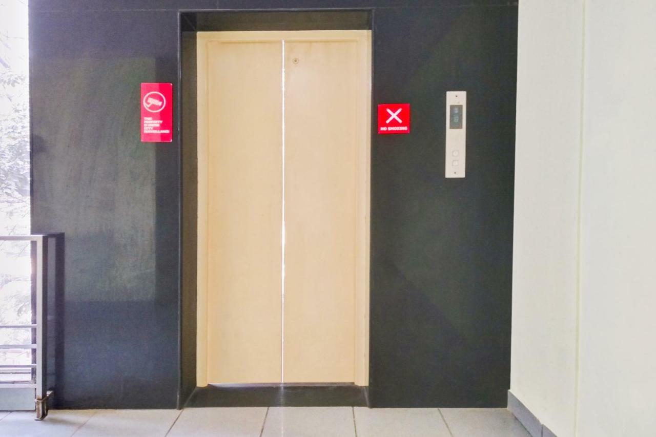 Alojamento Oyo 10884 Pavana Residency Bangalore